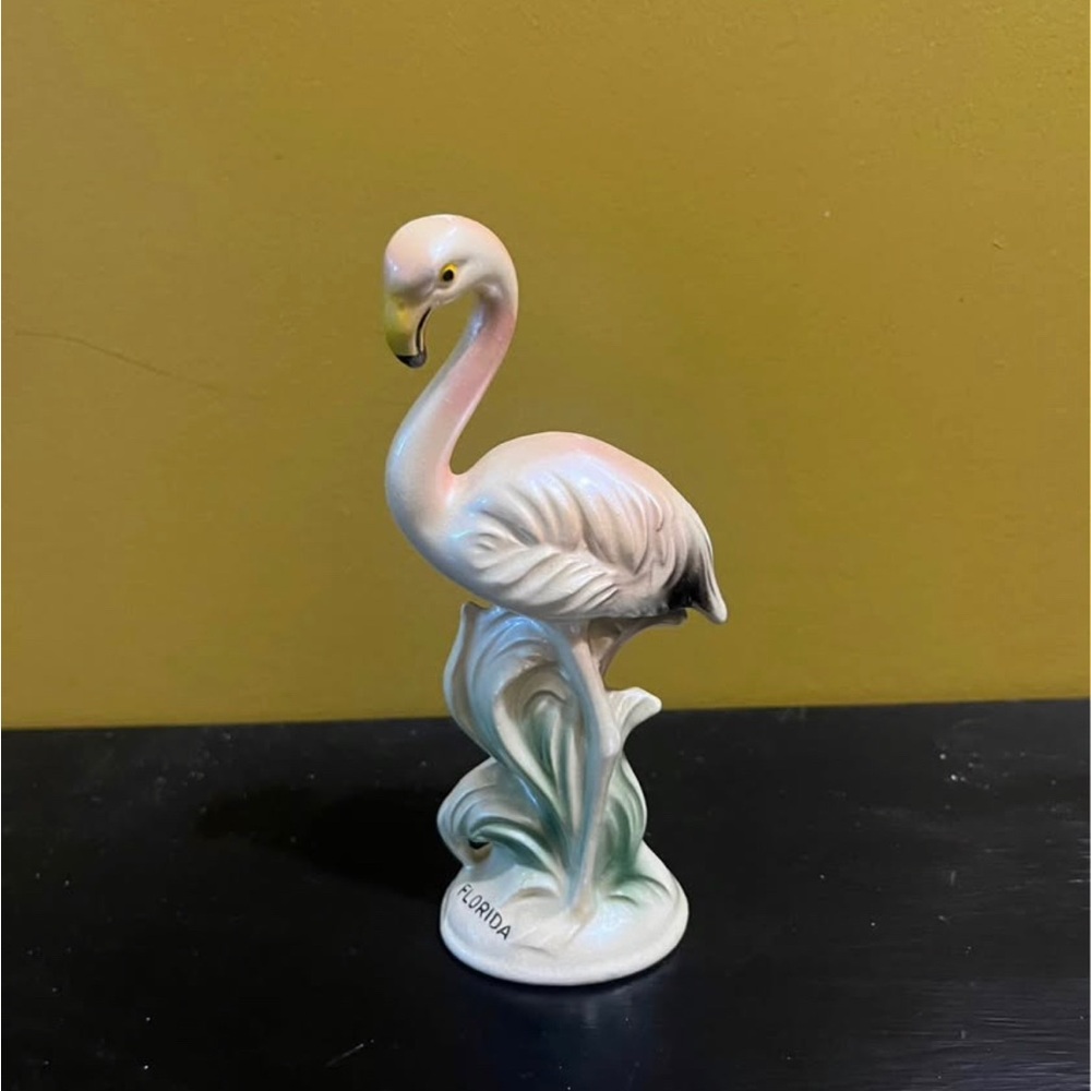 Vintage 1950’s flamingo figurine